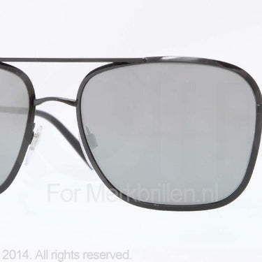 Burberry Zonnebril BE3075 Black grey mirror silver