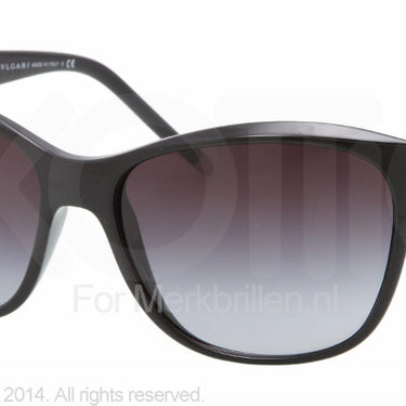 Bvlgari Zonnebril BV8104 Zwart 901/8G