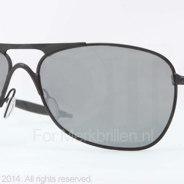 Oakley Zonnebril OO4060 Matte black black iridium polarized