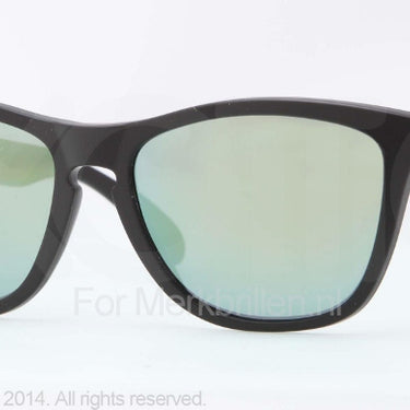 Oakley Zonnebril OO9013 Matte black emerald polarized
