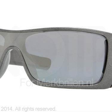 Oakley Zonnebril OO9101 Graniet zwart gepolariseerd