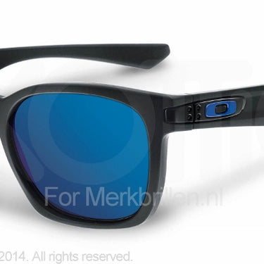 Oakley Zonnebril OO9175 Matte black (moto gp) ice iridium polarized