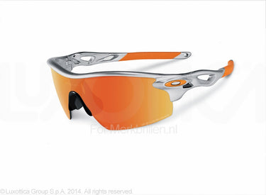 Oakley Zonnebril OO9182 Silver fire iridium polarized