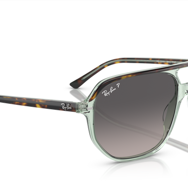 Ray-Ban Bill one RB2205 1376M3 Havana op transparant groen