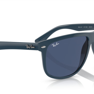 Ray-Ban Boyfriend RB4147 671780 Donkerblauw
