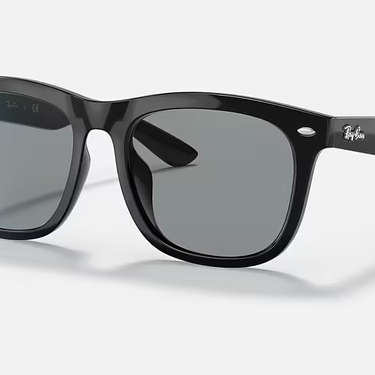 Ray-Ban RB4260D 601/1 Zwart