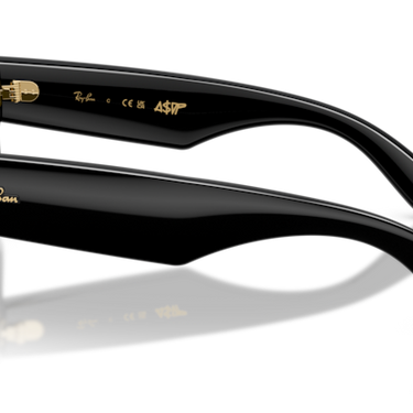 Ray-Ban Wayfarer Puffer RB4940 601/87  Zwart