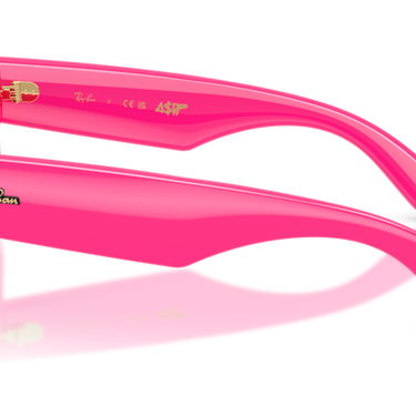 Ray-Ban Wayfarer Puffer RB4940 683287 Fuchsia