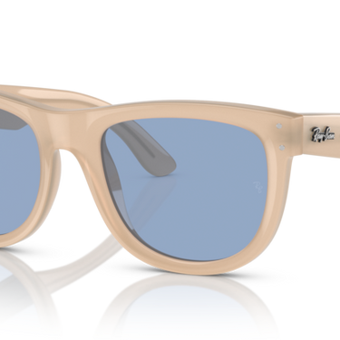 Ray-Ban Wayfarer Reverse RBR0502S 678072  Opaal Beige & Honing