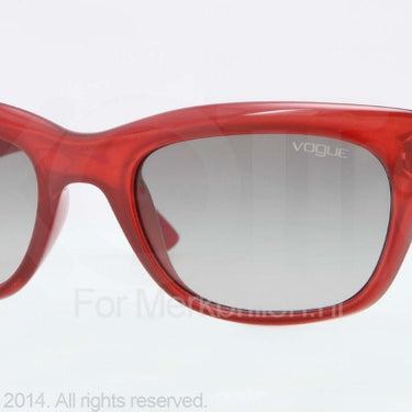 Vogue Zonnebril VO2775S Opal red grey gradient