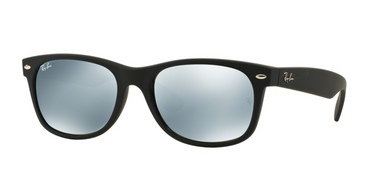 Ray-Ban New Wayfarer RB2132 622/30 Rubber Black