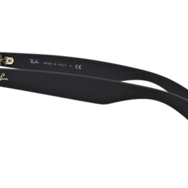 Ray-Ban Wayfarer RB2132 622 Black Rubber