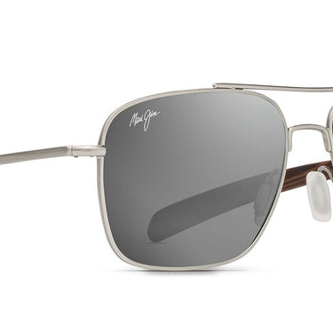 Maui Jim  Island Life 761-17M Matte Silver w/Wooden Temp Tip