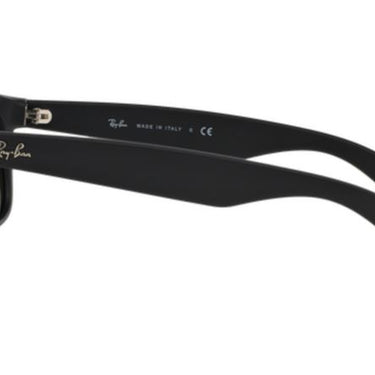 Ray-Ban Wayfarer RB2132 622/17 Rubber Black