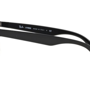 Ray-Ban Wayfarer Liteforce RB4195 601/71 Black