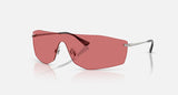 Ray-Ban Alix RB3781 004/75 staalgrijs, lens in rood – schuin vooraanzicht