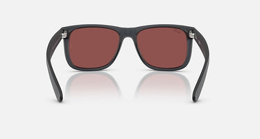 Ray-Ban Justin RB4165 687375 opaalgrijs met donkerpaarse glazen, achteraanzicht