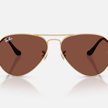 Ray-Ban Aviator RB3025 001/C5 goudkleurig met rode glazen, vooraanzicht