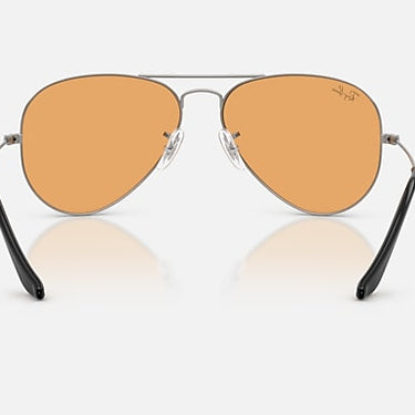 Ray-Ban Aviator RB3025 004/33 staalgrijs met oranje glazen, achteraanzicht
