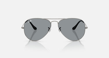 Ray-Ban Aviator RB3025 004/R5 staalgrijs met grijze glazen, vooraanzicht