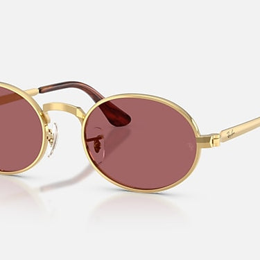 Ray-Ban RB3931 by A$AP Rocky 001/AF arista goud, glazen in paars gepolariseerd – schuin vooraanzicht