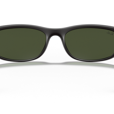 Ray-Ban RB2027 W1847 Predator II mat zwart – achteraanzicht