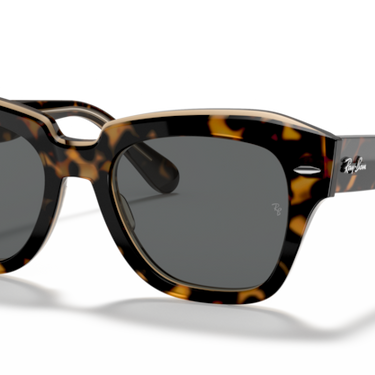 Ray-Ban RB2186 1292B1 State Street havana op transparant bruin – schuin vooraanzicht