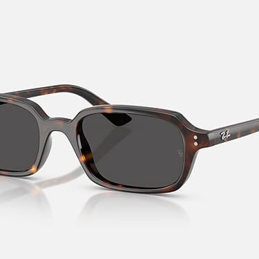 Ray-Ban Zuri RB4455 135987 havana – schuin vooraanzicht