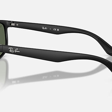 Ray-Ban RB4468 601S71 Liteforce zandzwart – zijaanzicht