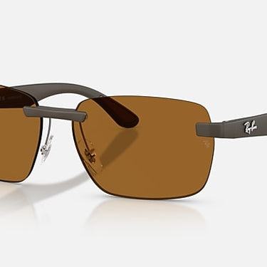 Ray-Ban RB4470CH 6124BB Polarized S zandbruin – schuin vooraanzicht