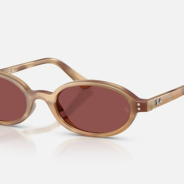 Ray-Ban RB4472 685675 Khal crèmekleurig havana – schuin vooraanzicht