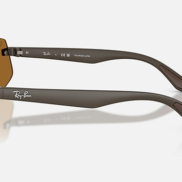 Ray-Ban RB4475CH 6124BB Polarized S zandbruin – zijaanzicht