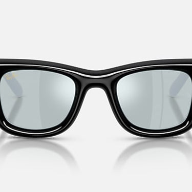 Ray-Ban RB4940 601/30 Wayfarer Puffer zwart – vooraanzicht