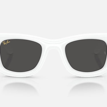 Ray-Ban RB4940 671/87 Wayfarer Puffer wit – vooraanzicht
