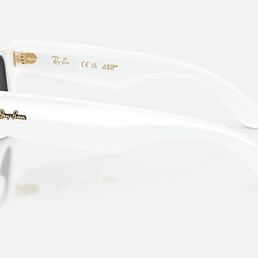 Ray-Ban RB4940 671/87 Wayfarer Puffer wit – zijaanzicht