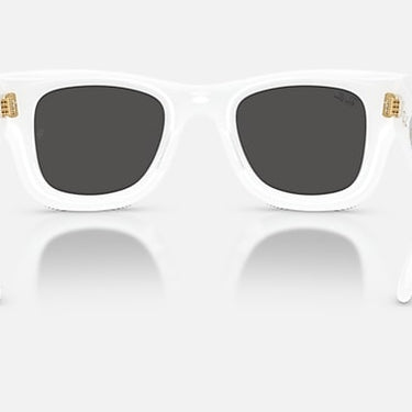 Ray-Ban RB4940 671/87 Wayfarer Puffer wit – achteraanzicht