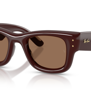 Ray-Ban RB4940 687773 Wayfarer Puffer donkerbruin – schuin vooraanzicht