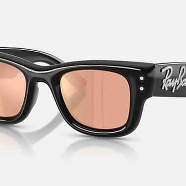 Ray-Ban RB4940B 68647J Wayfarer Puffer Crystal zwart – schuin vooraanzicht
