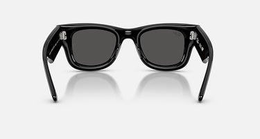 Ray-Ban RB4940B 686487 Wayfarer Puffer Crystal zwart met strass – achteraanzicht