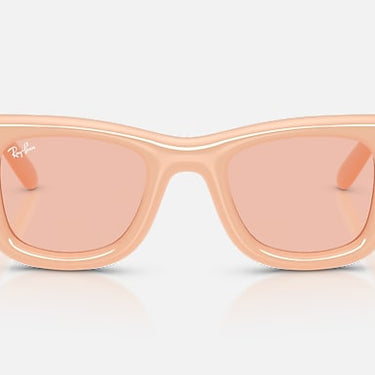 Ray-Ban RB4940B 688884 Wayfarer Puffer Crystal effen nude – vooraanzicht