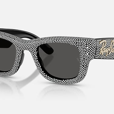 Ray-Ban RB4940BP 686587 Wayfarer Puffer Crystal Pavé zwart met strass pavé – schuin vooraanzicht